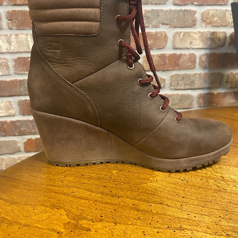 Women's Merrill Brown Wedge Waterproof Boots Expresso Brown Size 8
